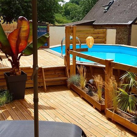 Le Vieux Moulin Gites - Detached Cottage With Garden Views And Pool Guégon Exterior foto