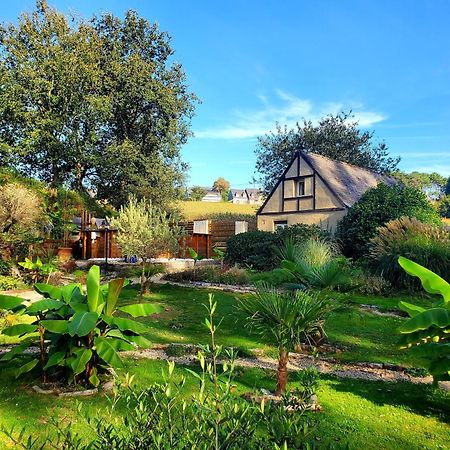 Le Vieux Moulin Gites - Detached Cottage With Garden Views And Pool Guégon Exterior foto