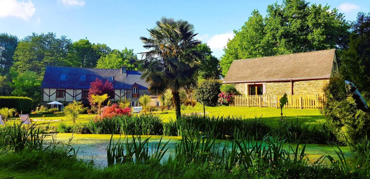 Le Vieux Moulin Gites - Detached Cottage With Garden Views And Pool Guégon Exterior foto