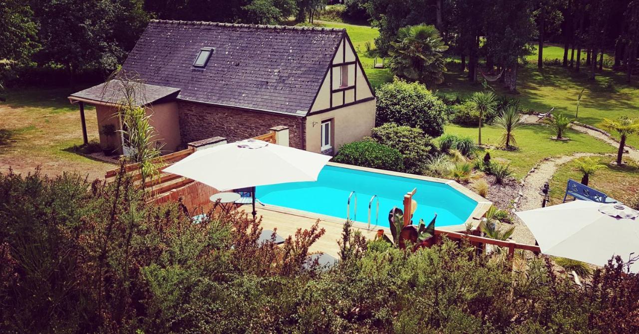 Le Vieux Moulin Gites - Detached Cottage With Garden Views And Pool Guégon Exterior foto