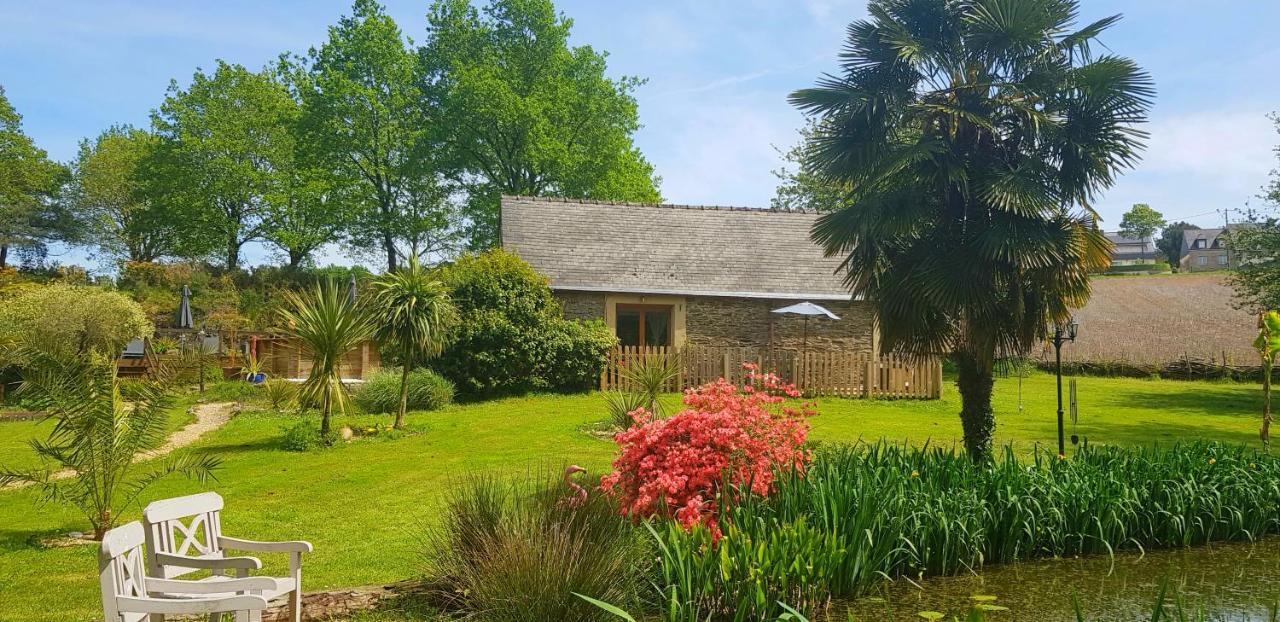 Le Vieux Moulin Gites - Detached Cottage With Garden Views And Pool Guégon Exterior foto