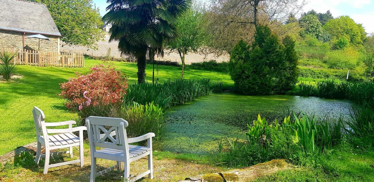Le Vieux Moulin Gites - Detached Cottage With Garden Views And Pool Guégon Exterior foto